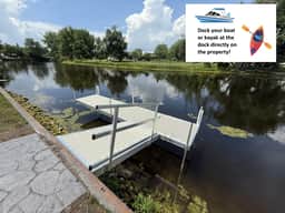 Modern Riverbend Suites 1BR